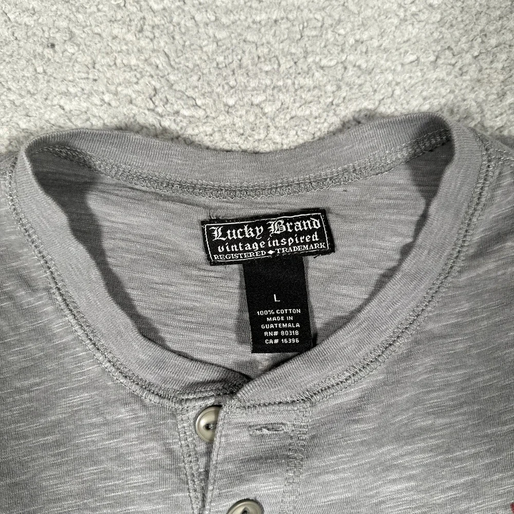Lucky Brand Shirt Mens Large Gray Henley Vintage Inspired Graphic Tee Boxing Gym